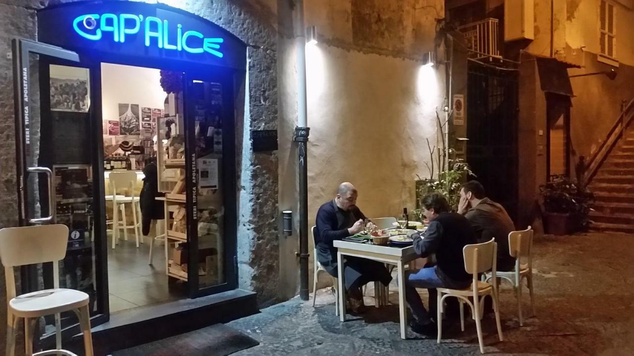 Ai Baretti B&B Napoli Ngoại thất bức ảnh