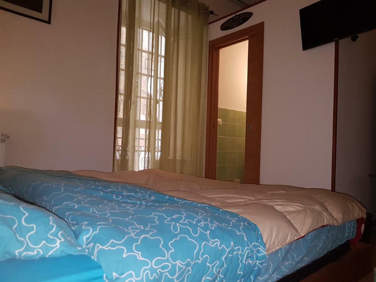 Ai Baretti B&B Napoli Ngoại thất bức ảnh