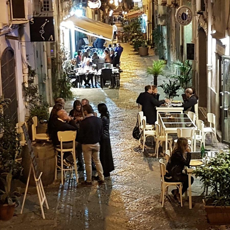 Ai Baretti B&B Napoli Ngoại thất bức ảnh